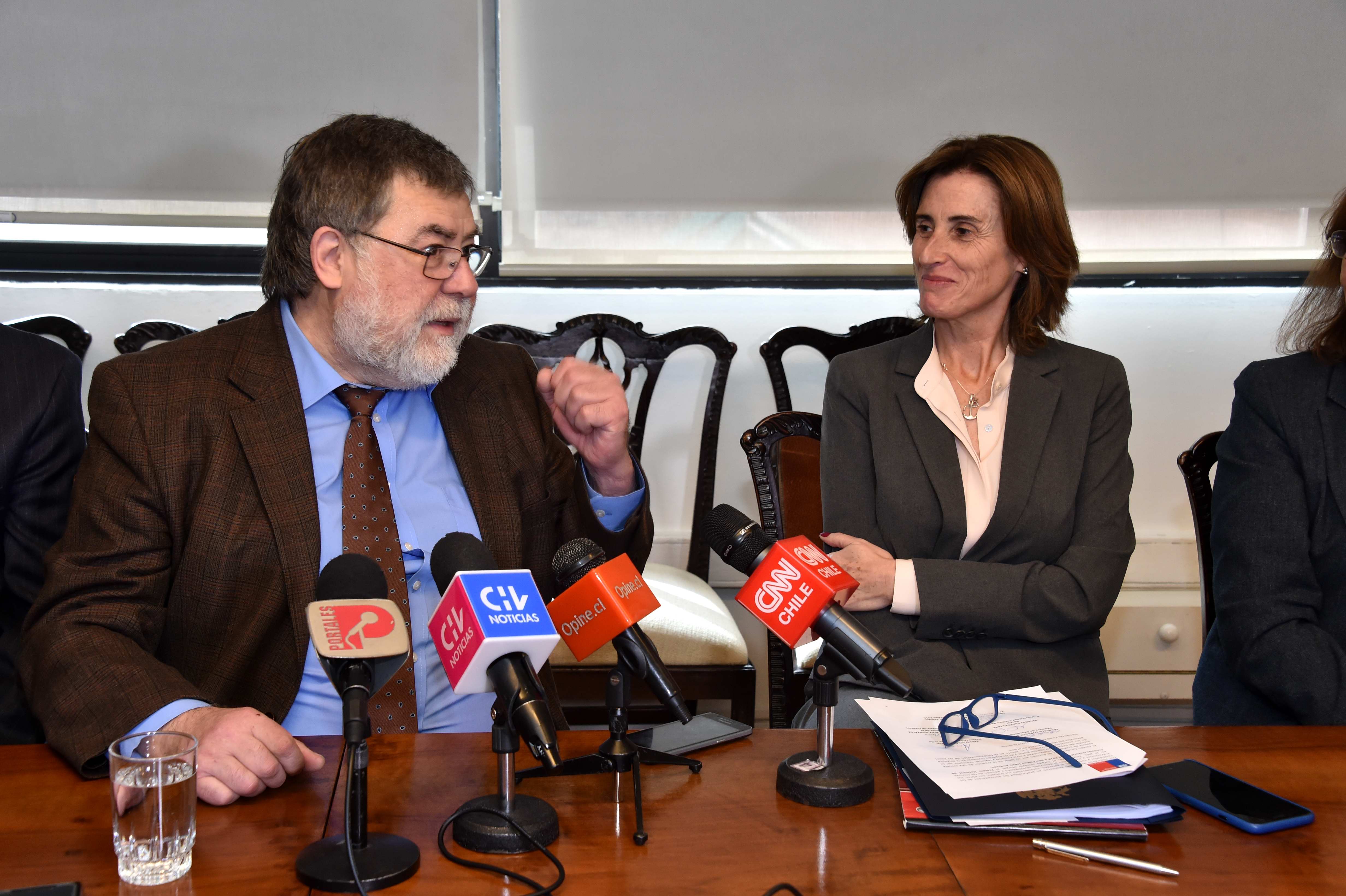 Inicio > Noticias Fabián Jaksic Andrade Fabián Jaksic