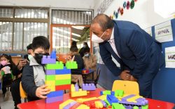Ministro Ávila y alcalde Vodanovic inauguran el año escolar