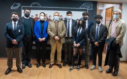 Ministro Ávila se reúne con el Consejo Escolar del Instituto Nacional