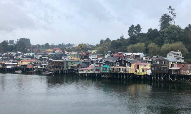 Ministerio de Educación se reúne con alcaldes de Chiloé