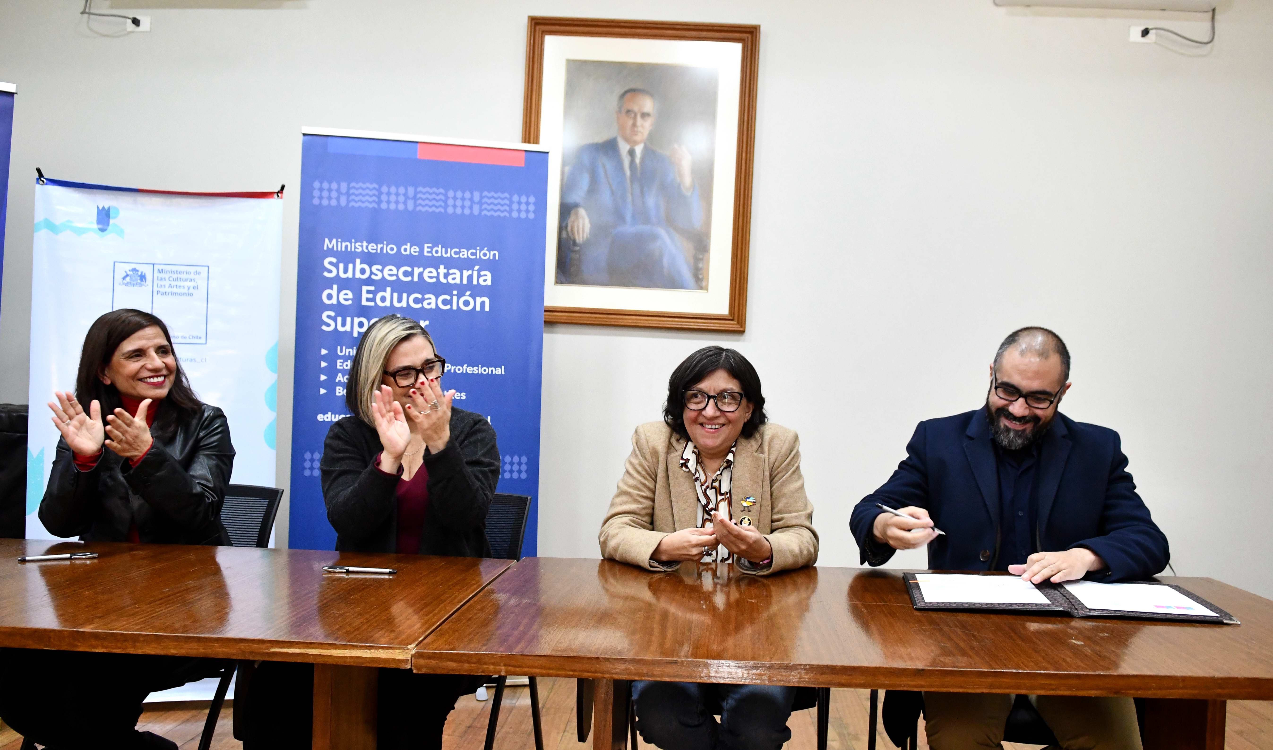 plan para fortalecer educación en artes escénicas