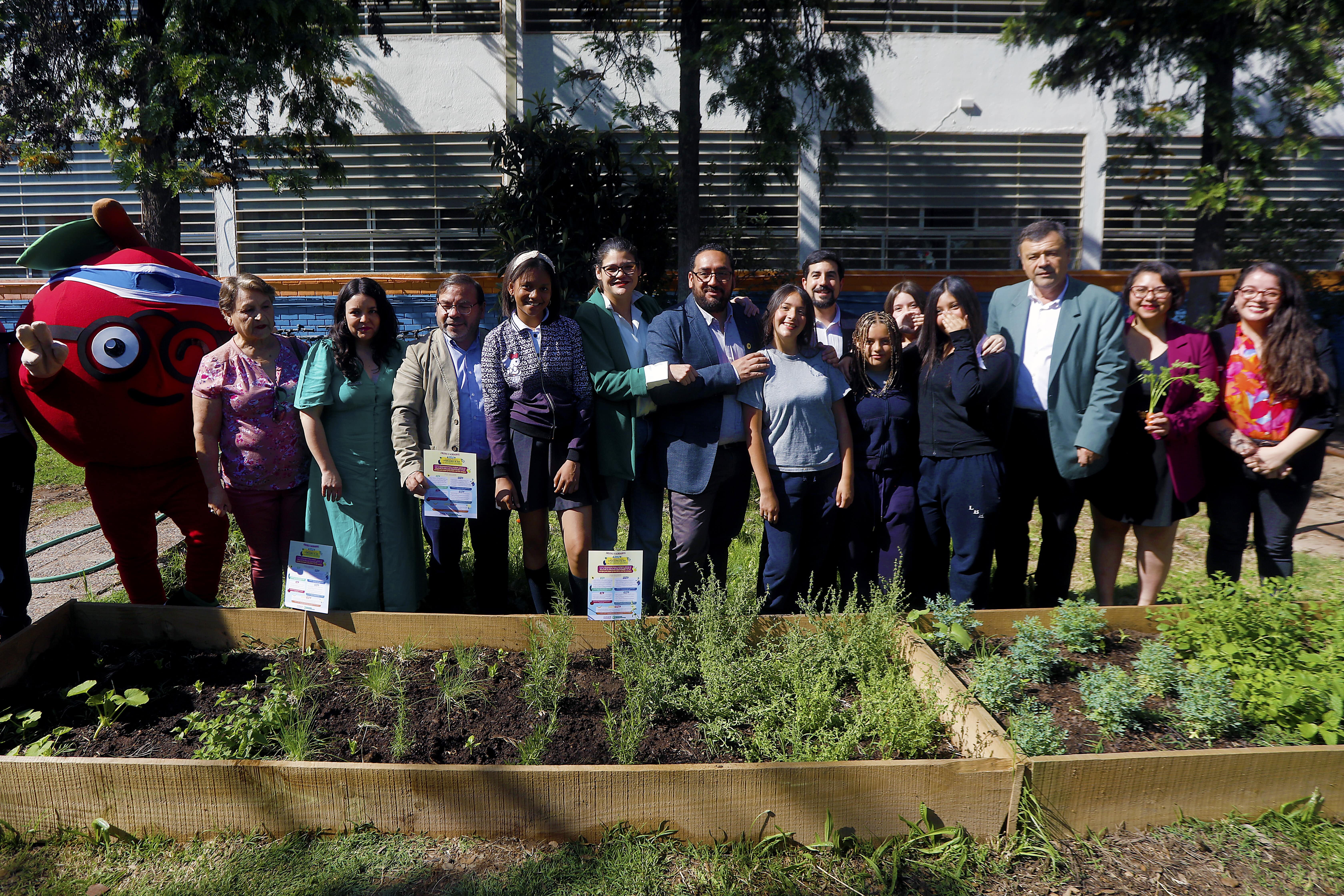 Fortaleciendo la Alimentación Escolar con Productos Locales