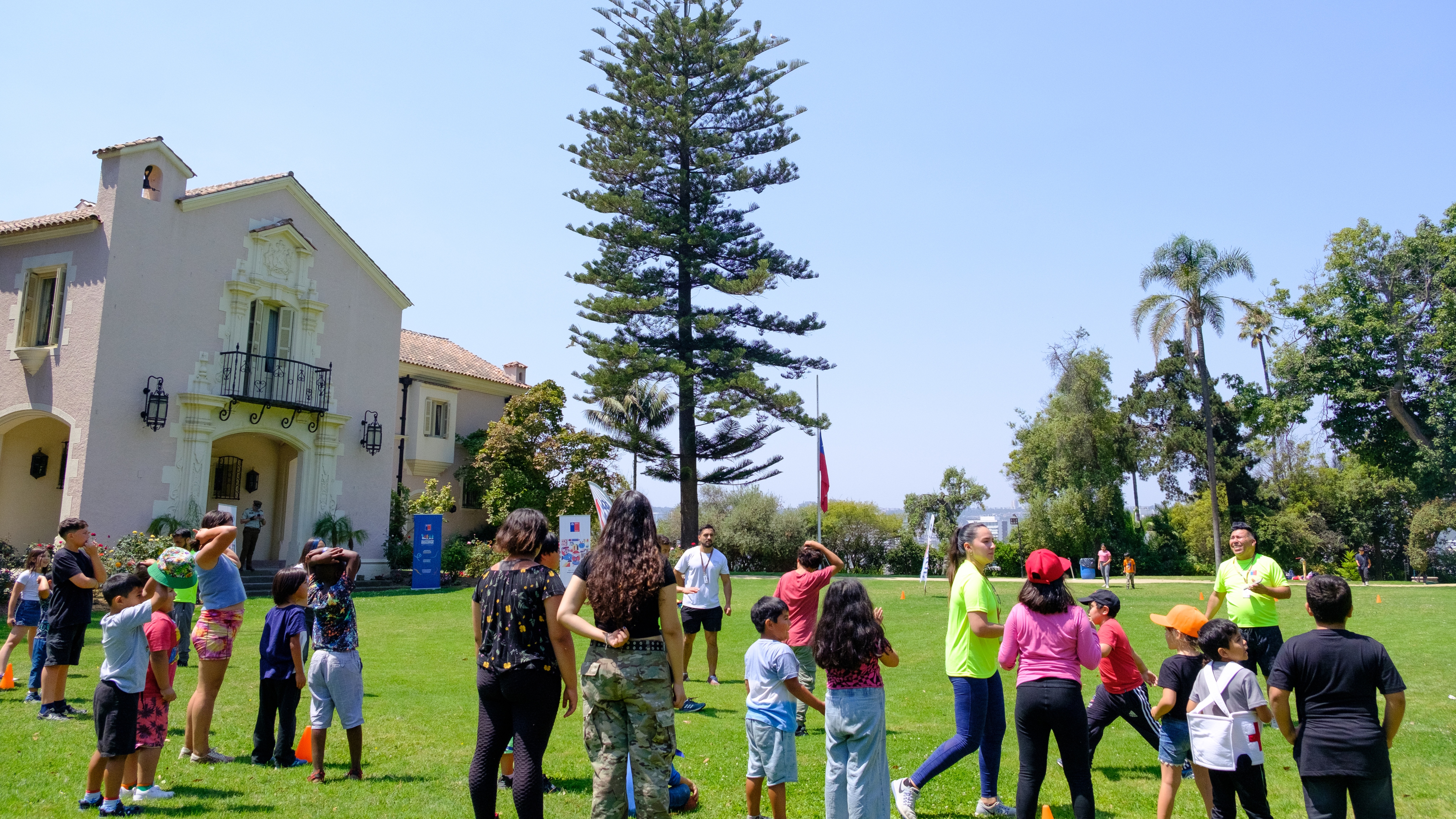 "Escuelas Abiertas" en Cerro Castillo