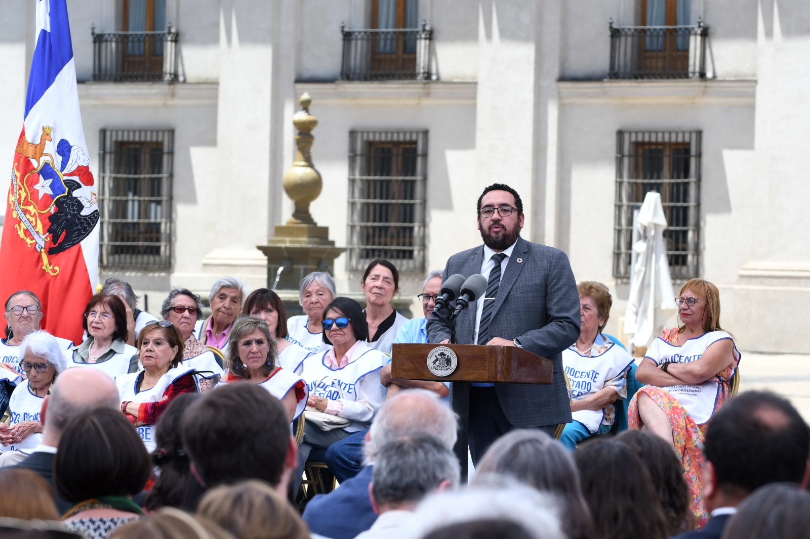 Proyecto de ley que da solución a la deuda histórica docente